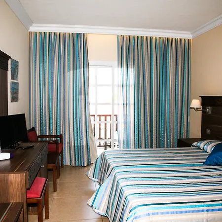 Hotel Anais Bay 3*