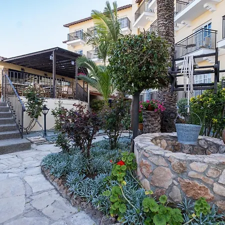 Anais Bay Hotel 3*