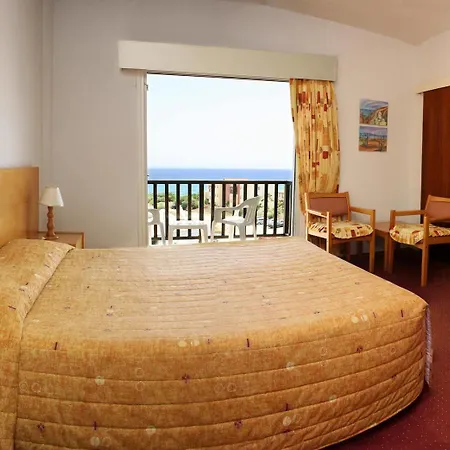 Anais Bay Hotel 3*