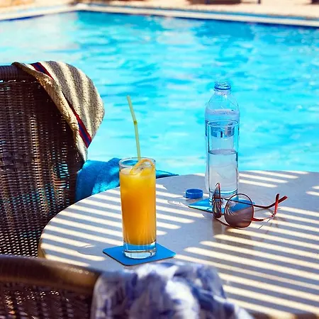 Hotel Anais Bay